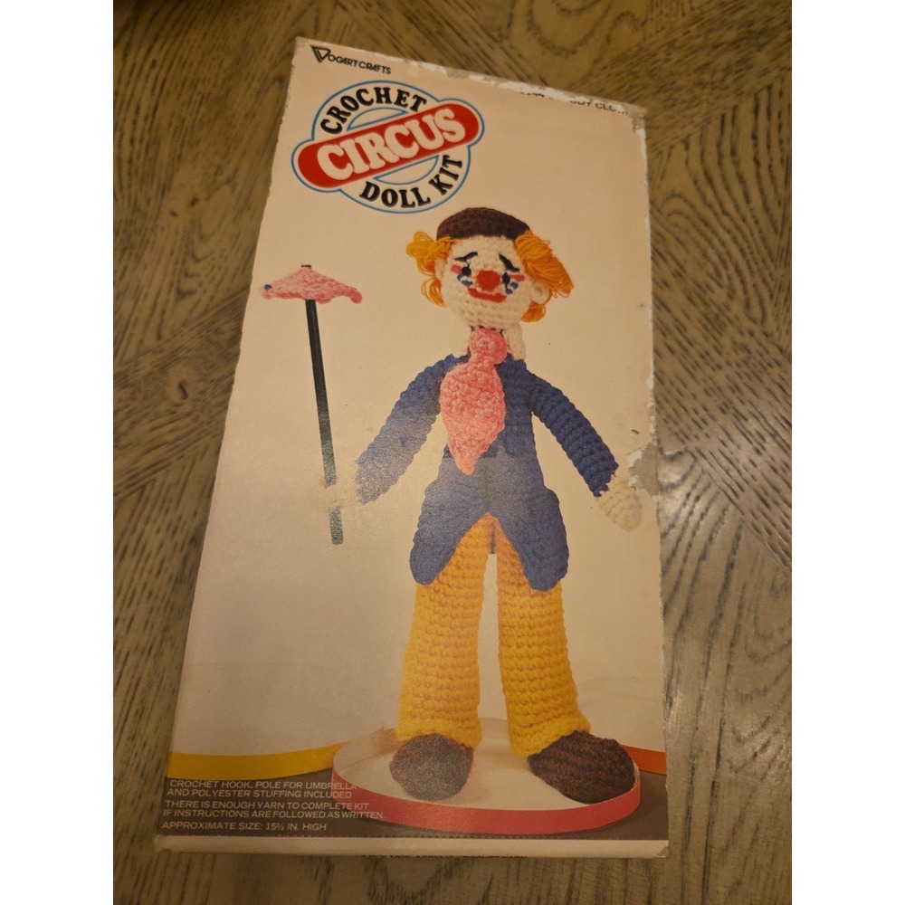 Vintage Vogart Crafts Circus Crochet Doll Kit #3145 Cloudy Clown NOS New